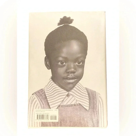 Book by Viola Davis entitled “FINDING ME” - Picture 2 of 3